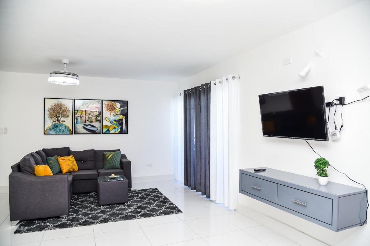 Torre Real VI Apartment Сантяго де лос Кабайерос Екстериор снимка